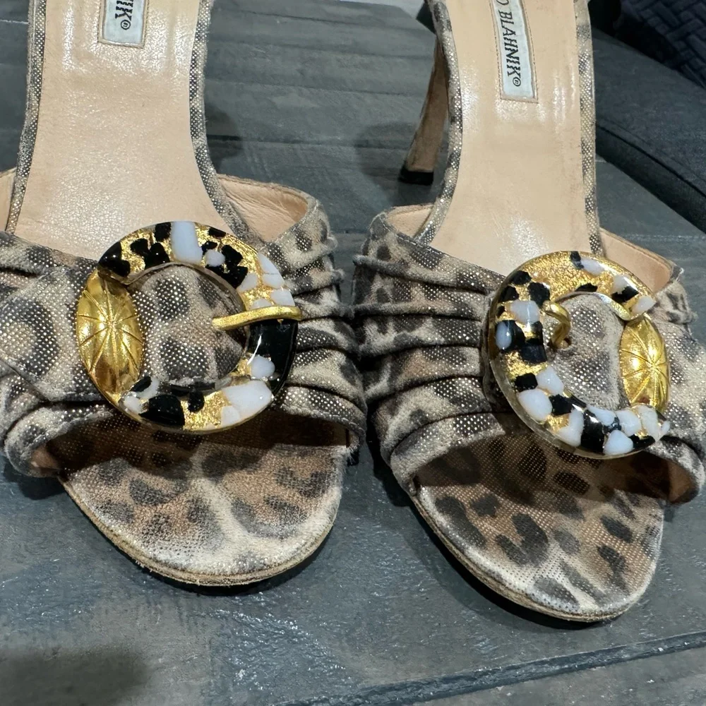Vintage Manolo Blahnik Leopard Sedarby D’Orsay pump - Picture 5 of 9